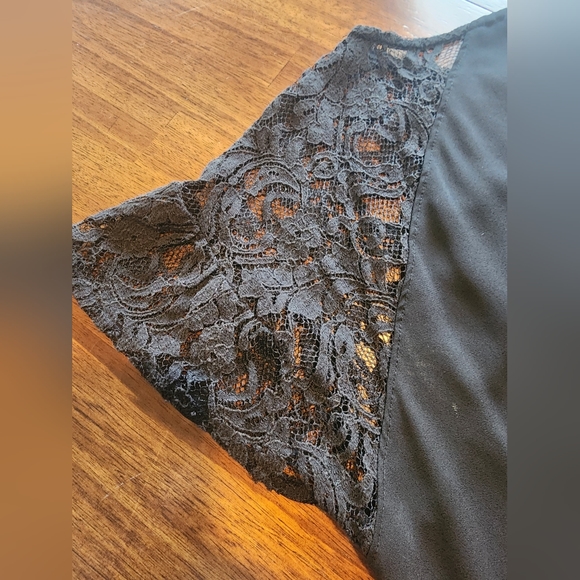 Maeve Black Lace Shoulder Blouse - Picture 9 of 9